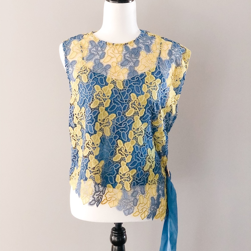 Diane von Furstenberg Asymmetrical Lace Top